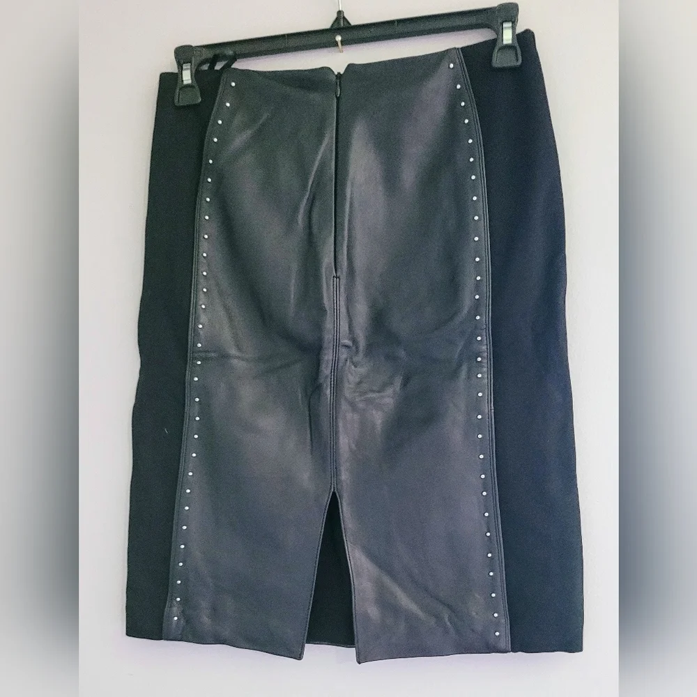 White House Black Market Elegant Black Faux Leather Pencil Skirt Women's Size 6 - Picture 3 of 8